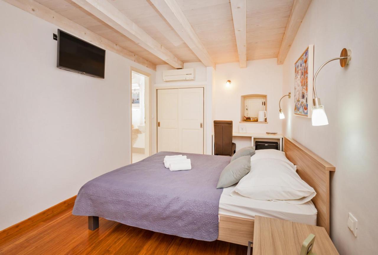 Rafael Rooms & Apartments Old Town By Duhomes Dubrovnik Exterior photo