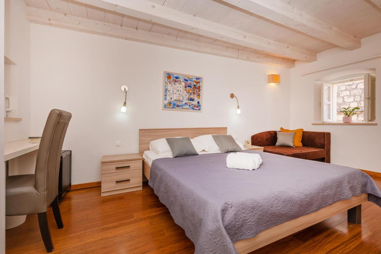 Rafael Rooms & Apartments Old Town By Duhomes Dubrovnik Exterior photo